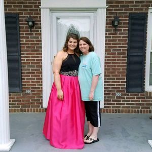 Meet your Posher, Lisa